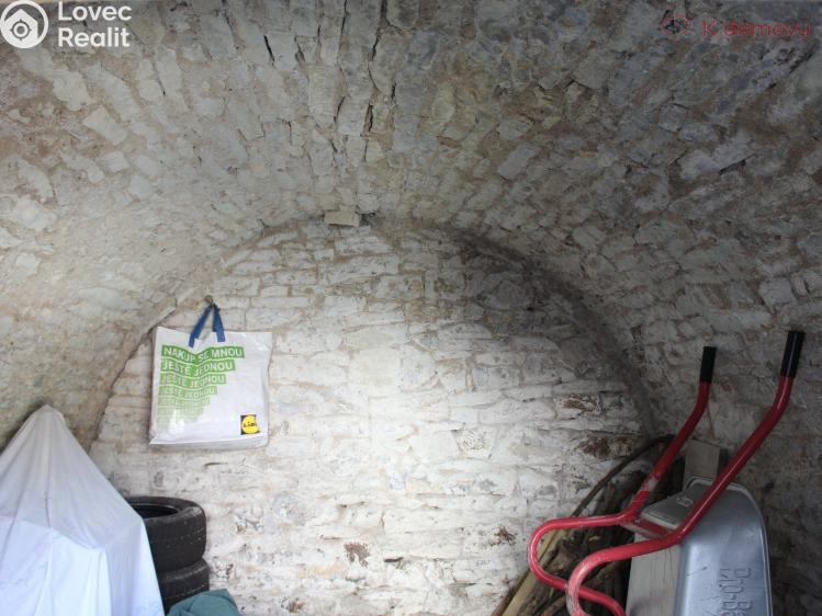 Prodej rodinného domu Černčice, Žižkova 60 č. 13