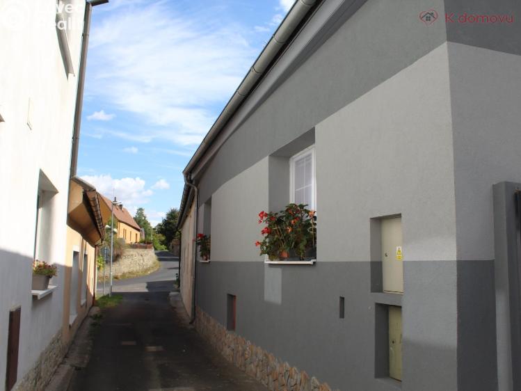 Prodej rodinného domu Černčice, Žižkova 60 č. 17