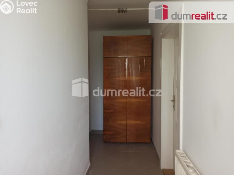 Pronájem bytu 1+1 Karlovy Vary, Lesní č. 17