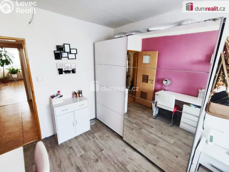 Sale apartment 3+1 Lysá nad Labem, Na Vysoké mezi č. 18