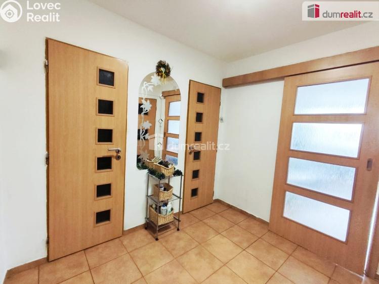 Sale apartment 3+1 Lysá nad Labem, Na Vysoké mezi č. 23