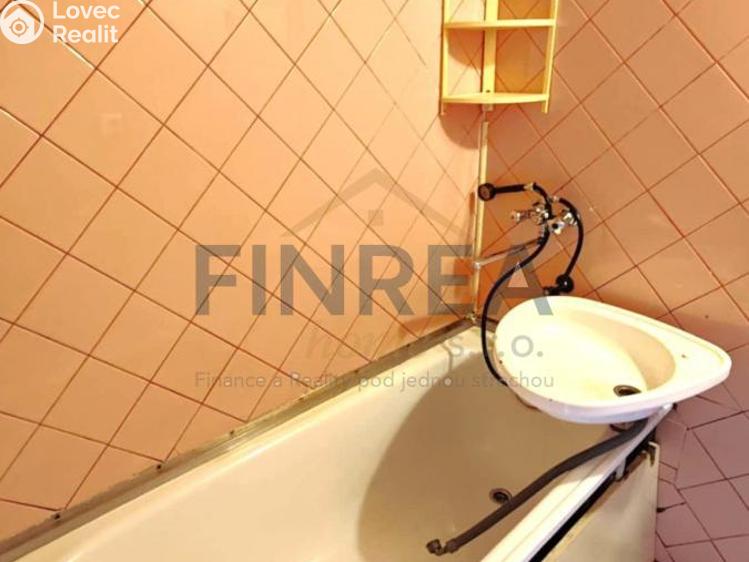 Sale apartment 2+1 Chomutov, Kamenná č. 6