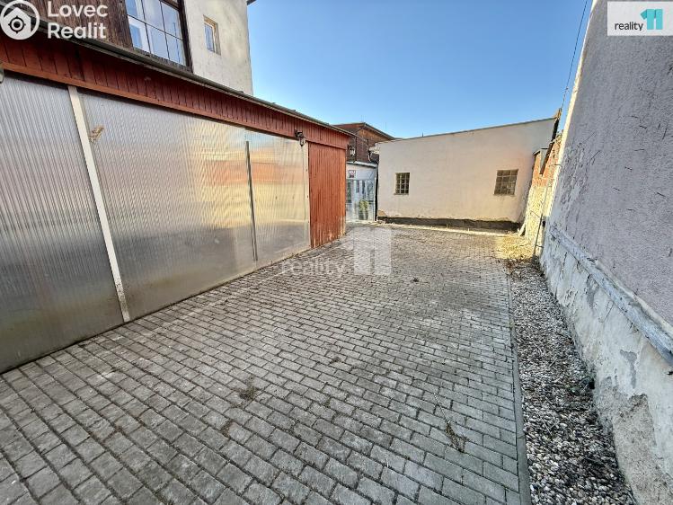 Pronájem obchodního prostoru Ledeč nad Sázavou, Husovo náměstí č. 13