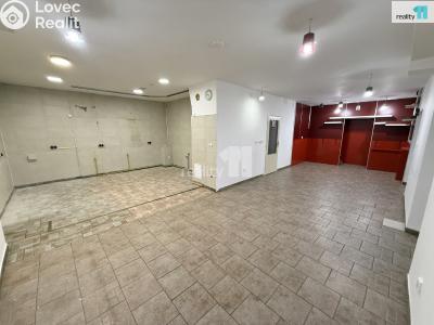 Оренда торгового приміщення Ledeč nad Sázavou, Husovo náměstí č. 2