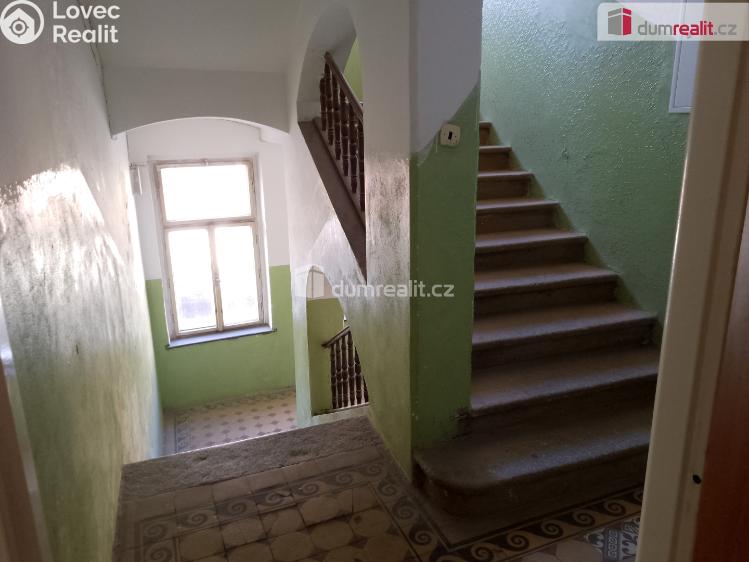 Prodej bytu 3+1 Karlovy Vary, Sokolovská č. 24