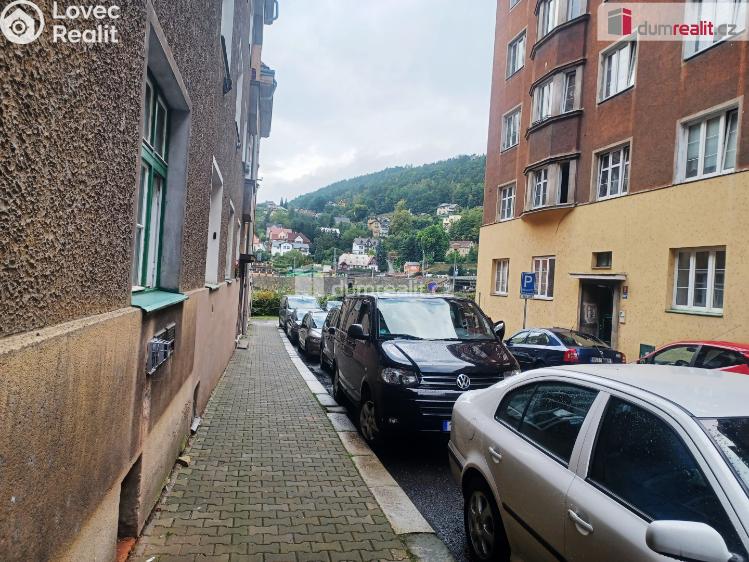 Pronájem bytu 1+KK Děčín, Zámecká č. 10