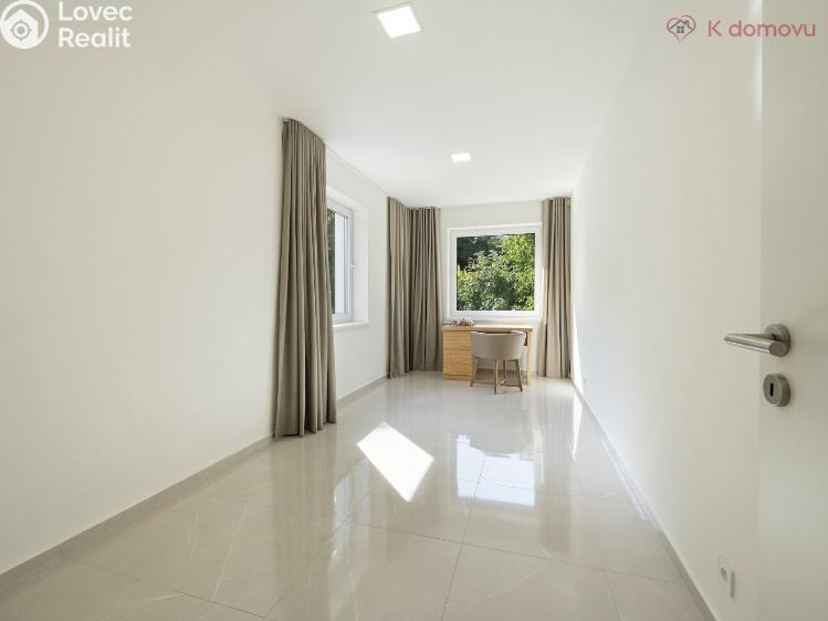 Prodej bytu 3+KK Praha, Na Baních č. 18