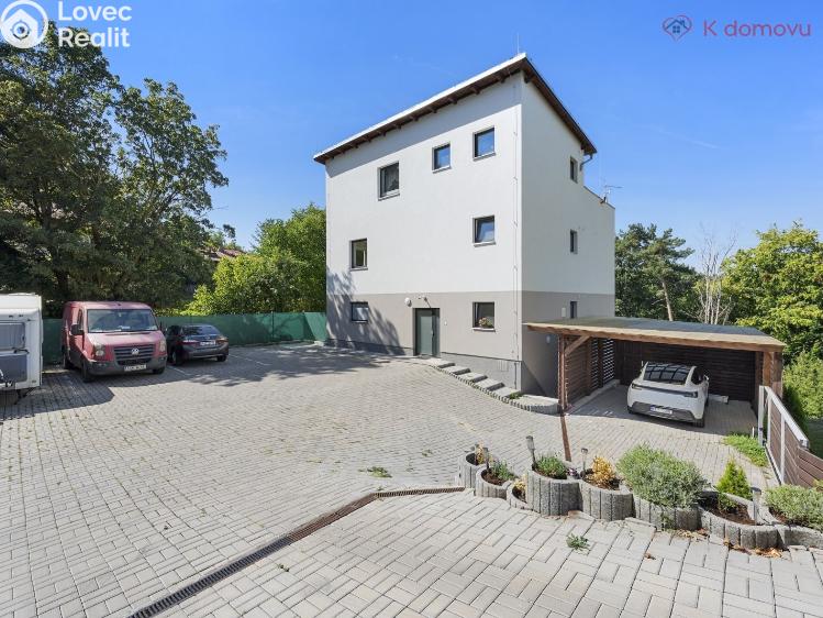 Prodej bytu 3+KK Praha, Na Baních č. 25