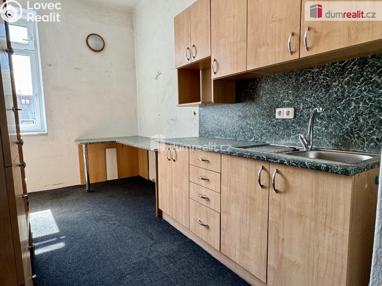 Prodej kanceláře Pravčice č. 18