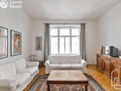 Pronájem bytu 3+1 Praha, Odborů č. 2