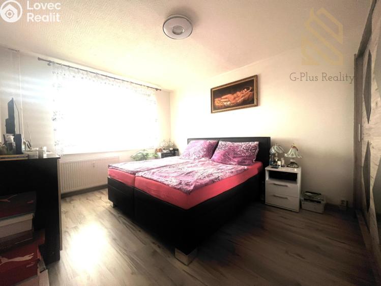 Prodej bytu 2+1 Chomutov, Zahradní 5174 č. 4