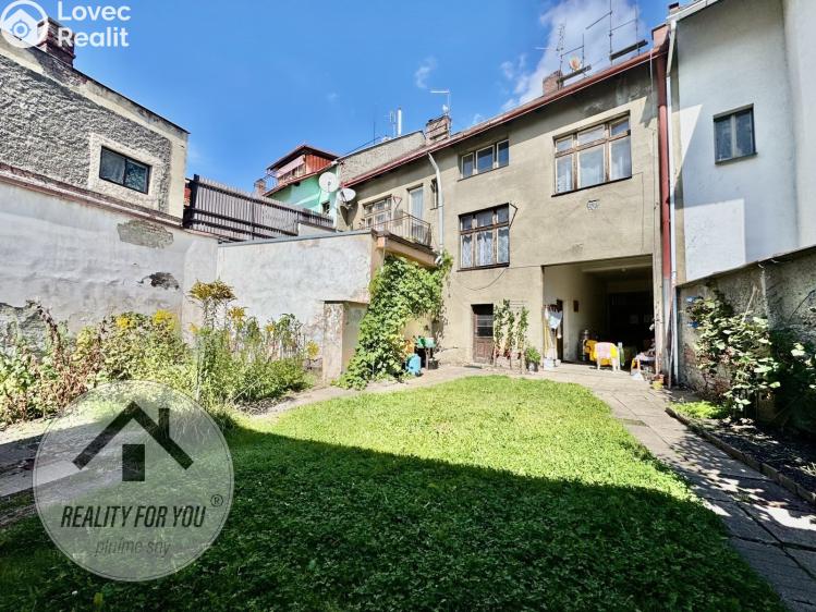 Sale family house Semily, 28. října 33 č. 11
