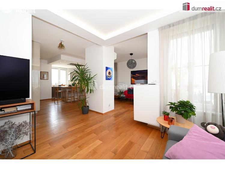 Prodej bytu 4+KK Praha-Čakovice, Bermanova č. 7
