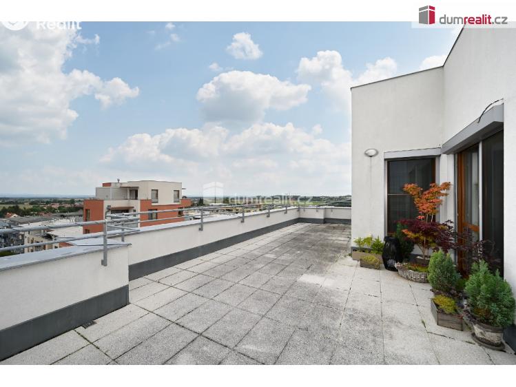 Prodej bytu 4+KK Praha-Čakovice, Bermanova č. 10