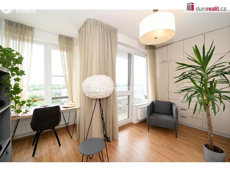 Prodej bytu 4+KK Praha-Čakovice, Bermanova č. 23