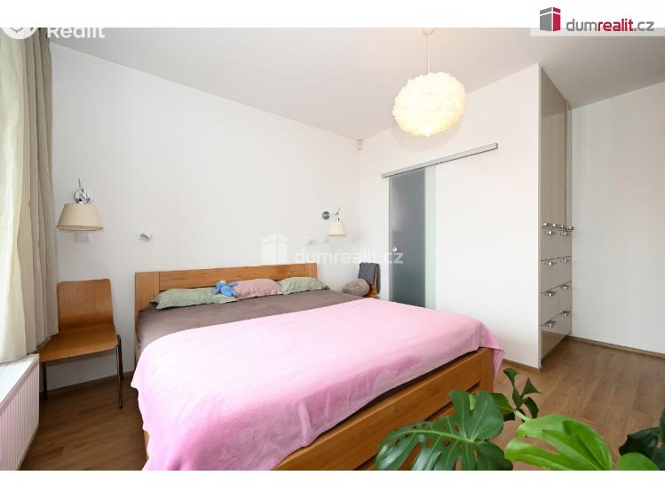 Prodej bytu 4+KK Praha-Čakovice, Bermanova č. 28