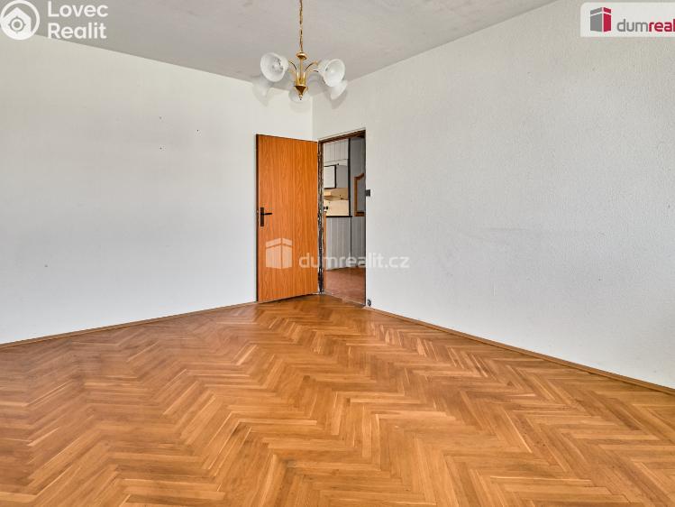 Sale apartment 3+1 Vintířov č. 13