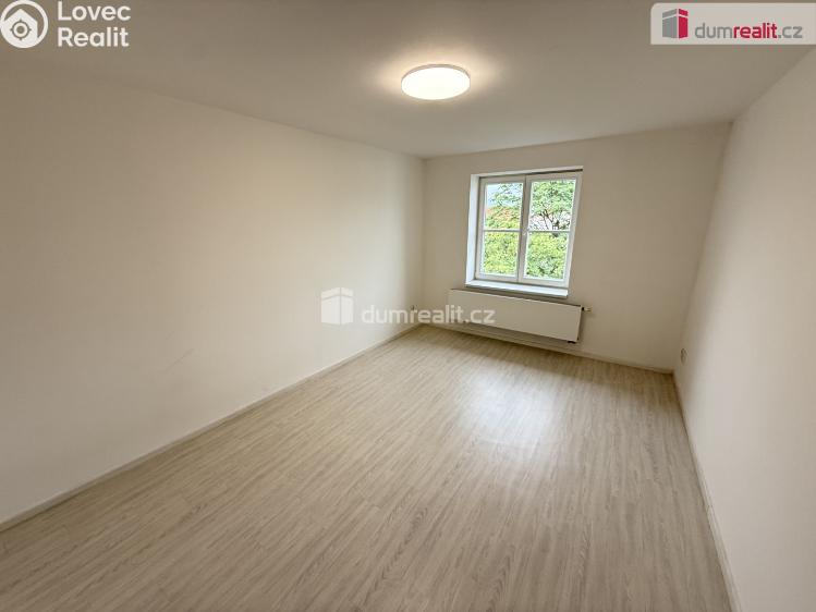 Pronájem bytu 2+KK Praha 2, Lublaňská č. 10