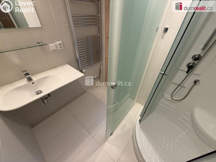 Pronájem bytu 2+KK Praha 2, Lublaňská č. 11