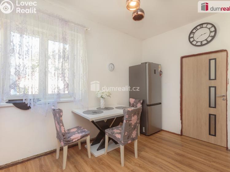 Prodej činžovního domu Králův Dvůr, 5. května č. 10
