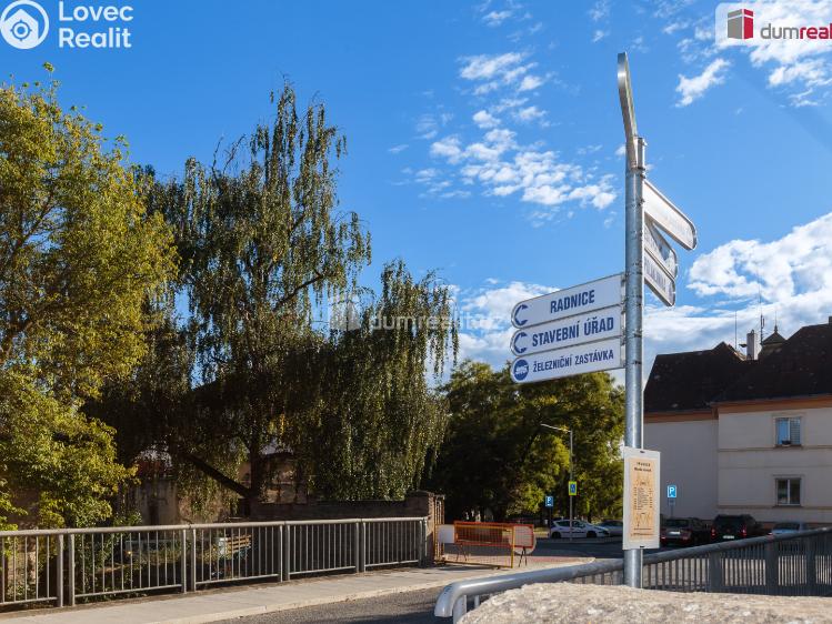 Prodej činžovního domu Králův Dvůr, 5. května č. 23