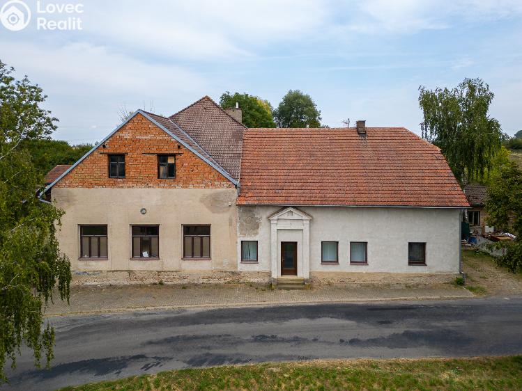 Prodej obchodního prostoru Chroustovice č. 13