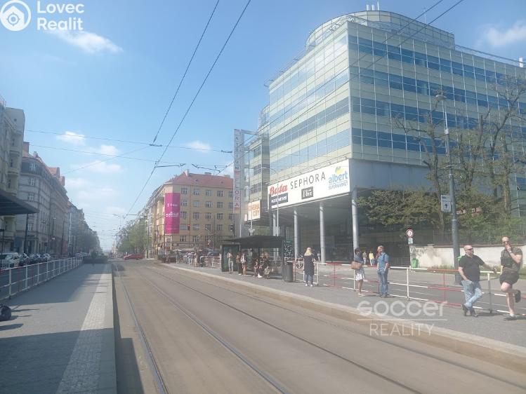 Pronájem bytu 2+KK Praha, Jeseniova č. 8