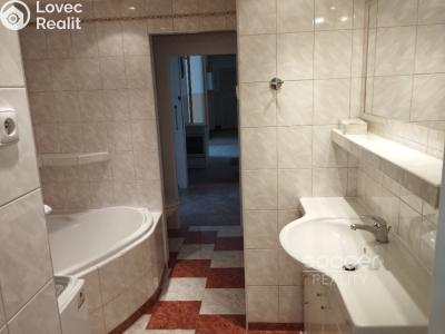 Rent apartment 2+KK Praha, Jeseniova č. 5