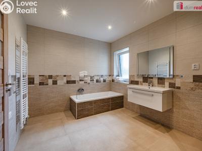 Продажа семейного дома Karlovy Vary, Dr. Přemysla Jeřábka č. 15