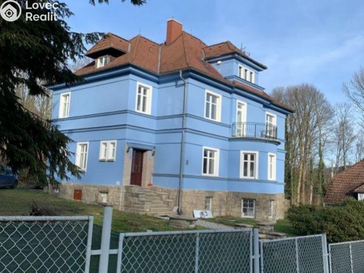 Продаж квартири 1+1 Aš, Slovanská č. 1