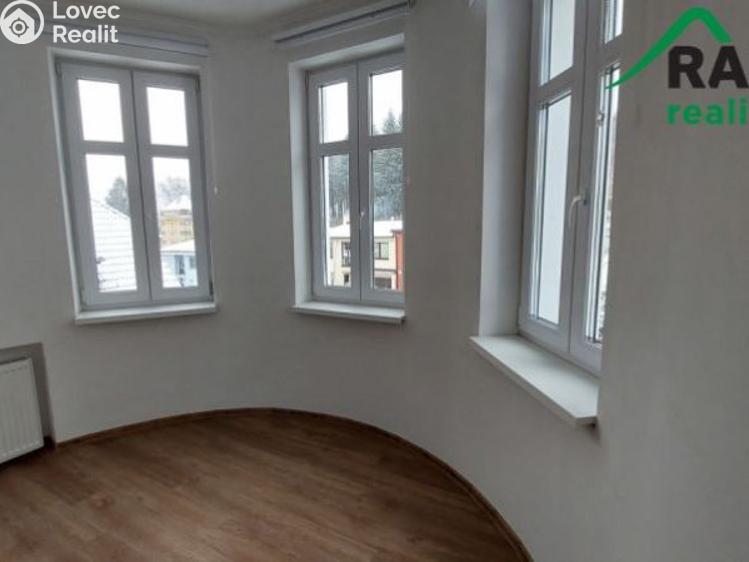 Продаж квартири 1+1 Aš, Slovanská č. 8