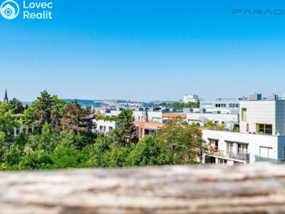 Продаж квартири 4+KK Praha, Jeseniova č. 1