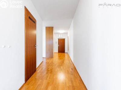 Prodej bytu 4+KK Praha, Jeseniova č. 1