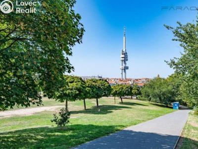 Prodej bytu 4+KK Praha, Jeseniova č. 6