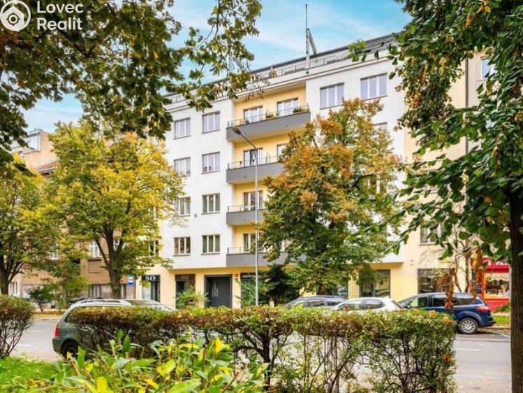 Pronájem bytu 1+KK Praha, 28. pluku č. 16
