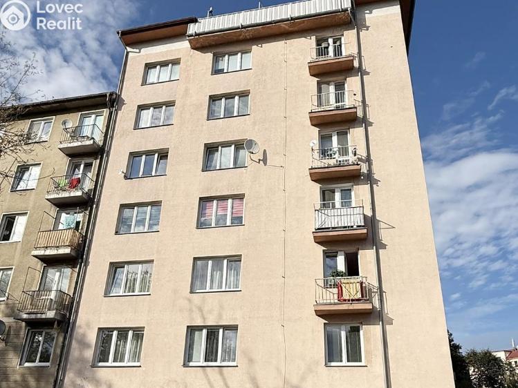 Sale apartment 2+1 Karlovy Vary, Hybešova č. 16