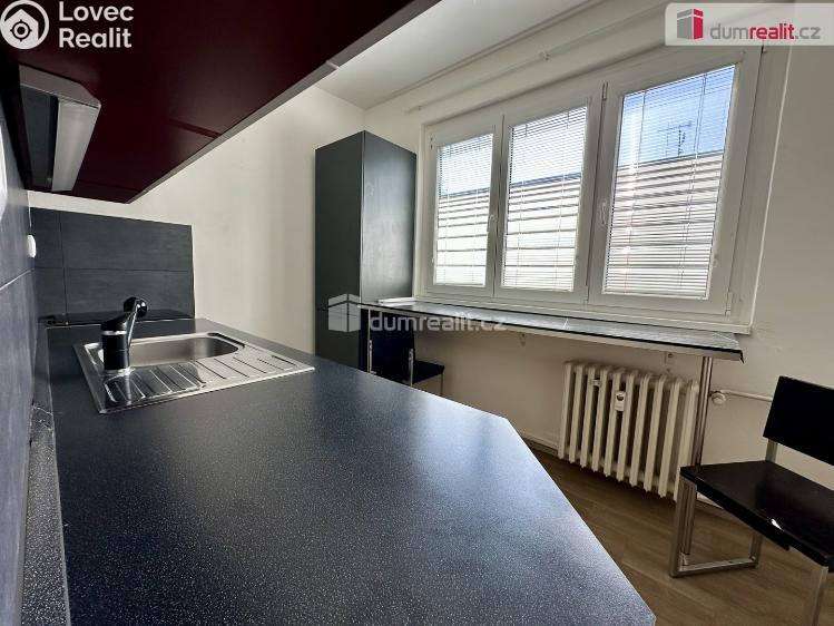 Pronájem bytu 2+1 Zlín, M. Knesla č. 3