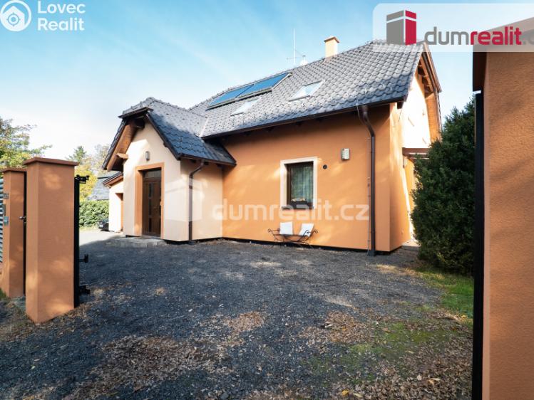 Продаж сімейного будинку Říčany, Thomayerova č. 38