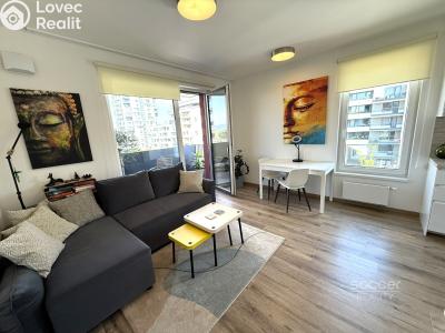 Rent apartment 2+KK Praha, Zlochova č. 1
