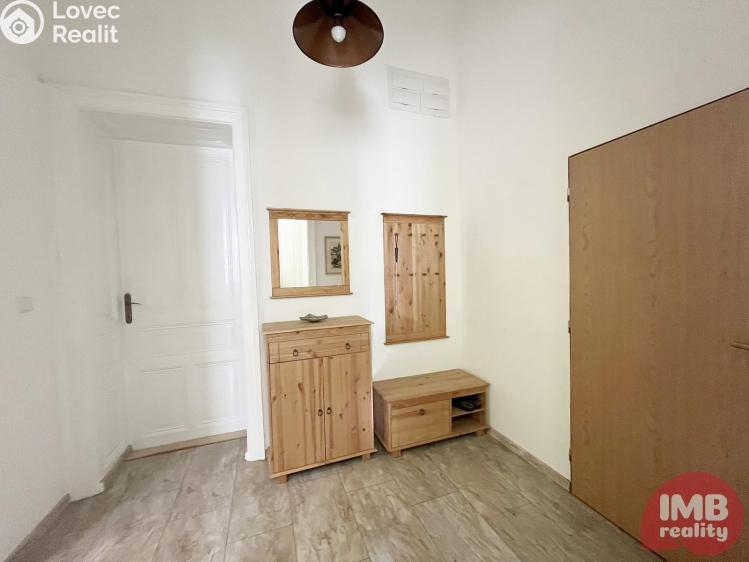 Prodej bytu 3+1 Karlovy Vary, Foersterova 1093/15 č. 23