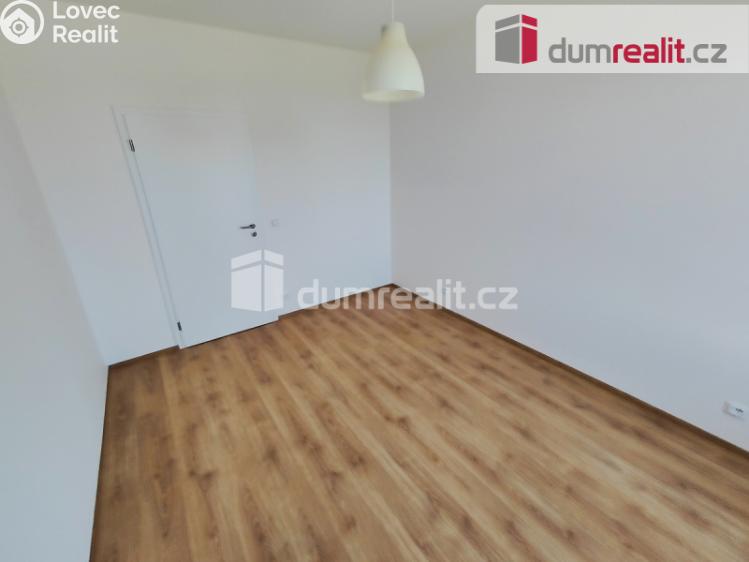 Pronájem bytu 2+KK Praha-Ďáblice, Heřmanická č. 10