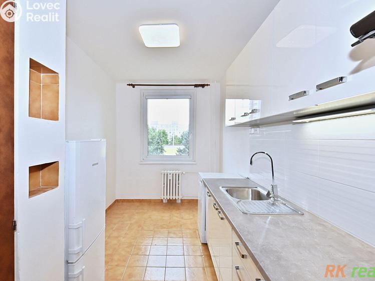Pronájem bytu 3+1 Praha, Angelovova 3169/7 č. 4
