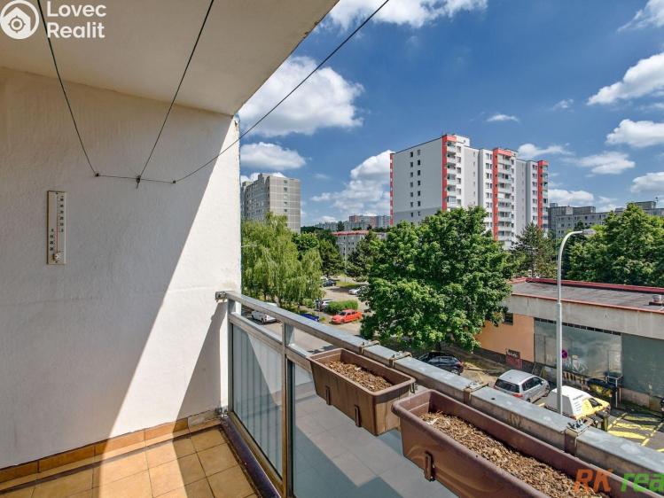 Pronájem bytu 3+1 Praha, Angelovova 3169/7 č. 7