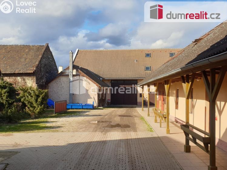 Pronájem bytu 1+KK Neratovice, Hlavní č. 1