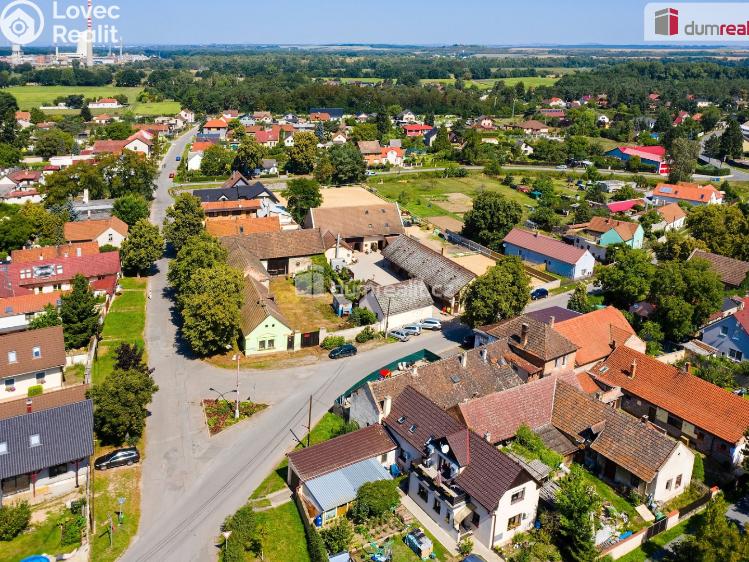 Pronájem bytu 1+KK Neratovice, Hlavní č. 11