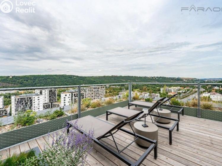 Sale apartment 3+KK Praha, Československého exilu č. 3