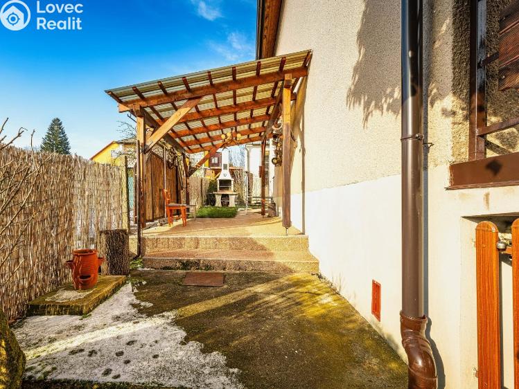 Prodej rodinného domu Ločenice č. 34