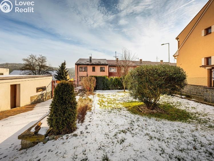 Prodej rodinného domu Ločenice č. 35