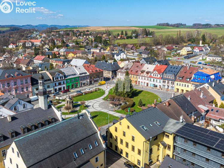 Prodej bytu 3+KK Chrastava, náměstí 1. máje č. 11