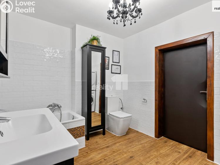 Prodej bytu 3+KK Chrastava, náměstí 1. máje č. 22